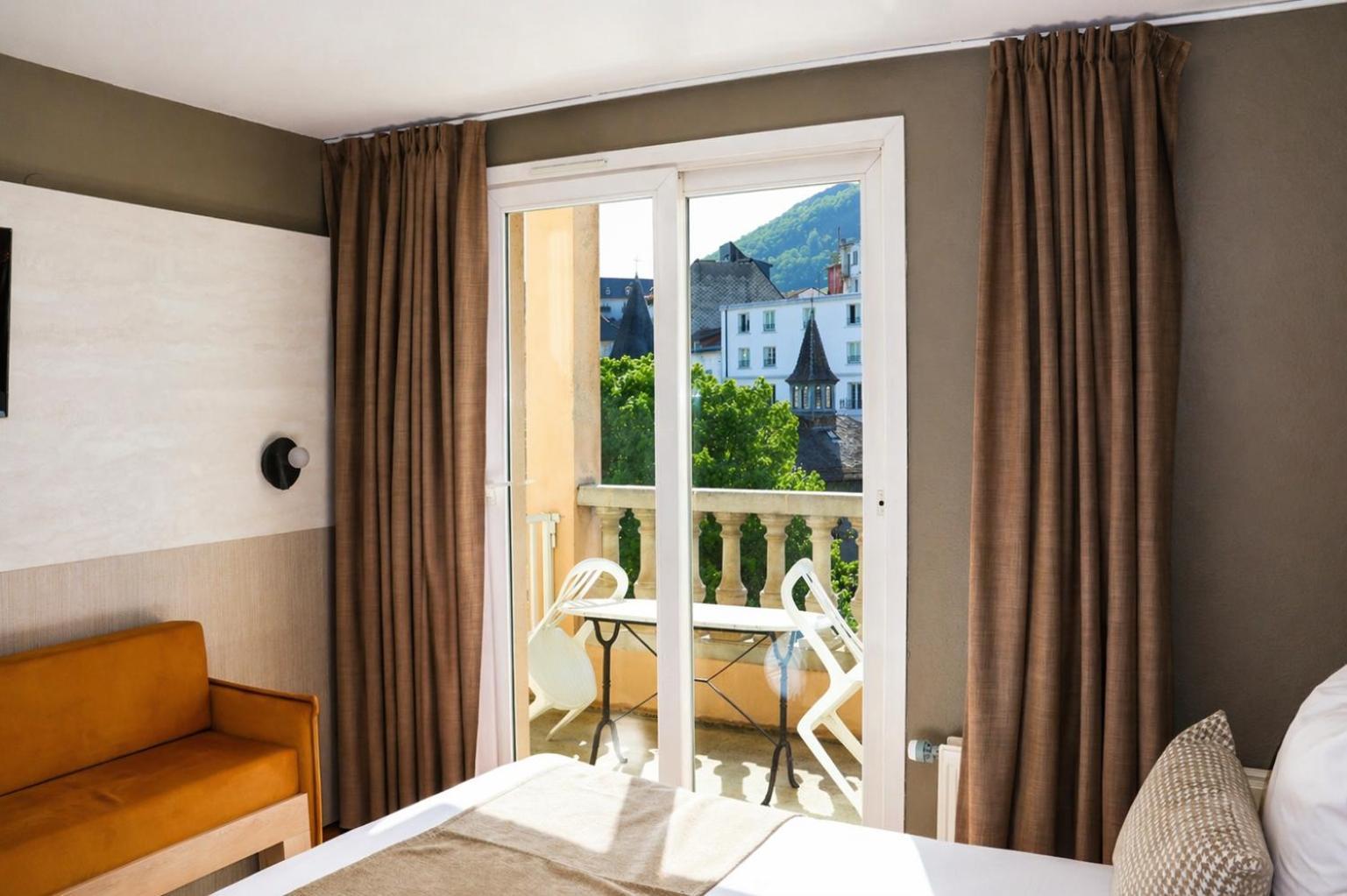 Superior Single Room Balcony